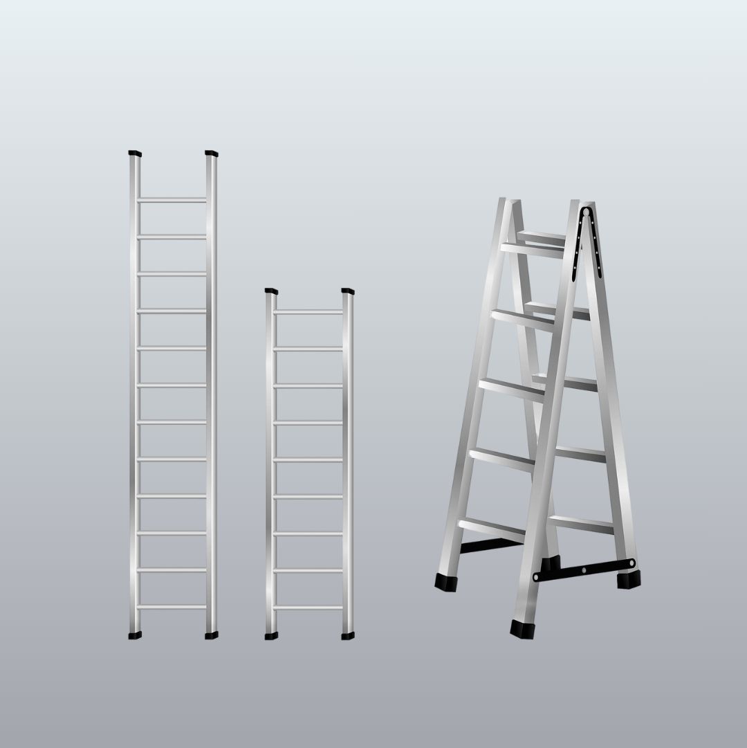SACAFOLDING & LADDERS